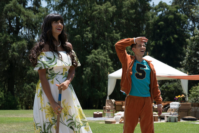 Jameela Jamil, Manny Jacinto (Photo: Colleen Hayes/NBC)